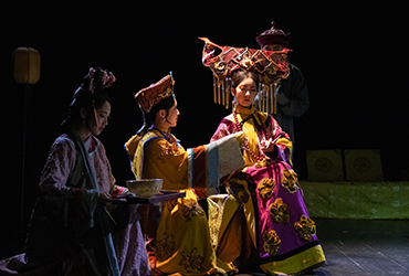 Студенты Шанхайской театральной академии показали в ГИТИСе спектакль «Дэлин и Цыси»